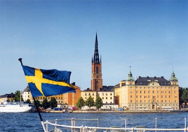 Разрешение на работу в Швеции