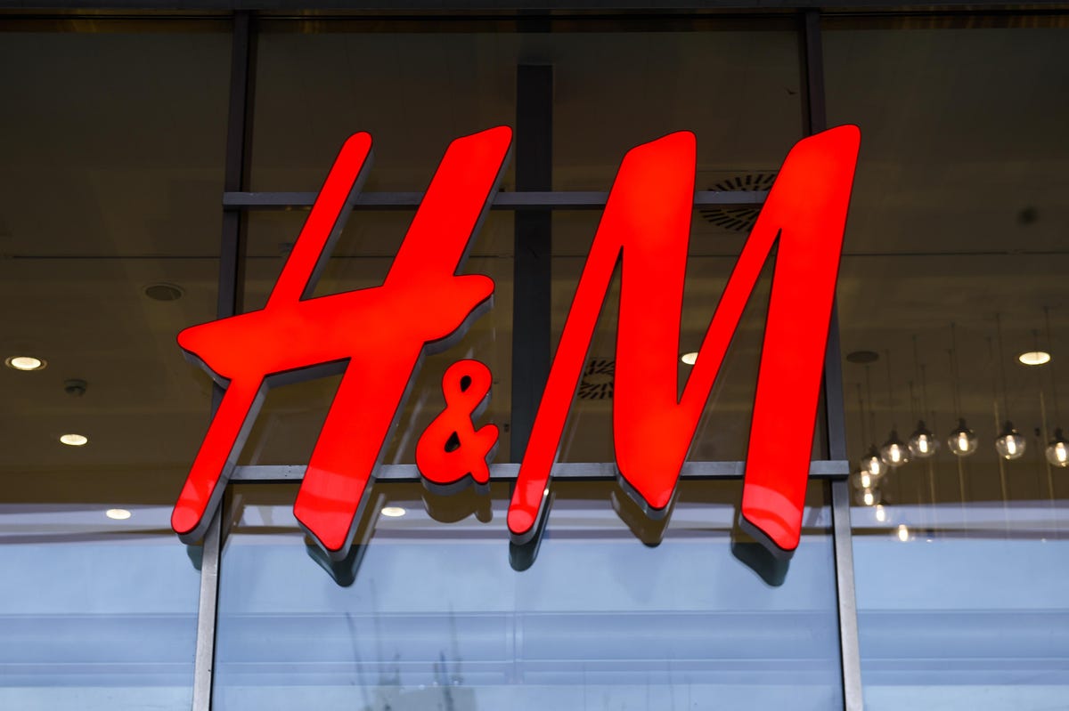 Шведский ритейлер модной одежды H &M