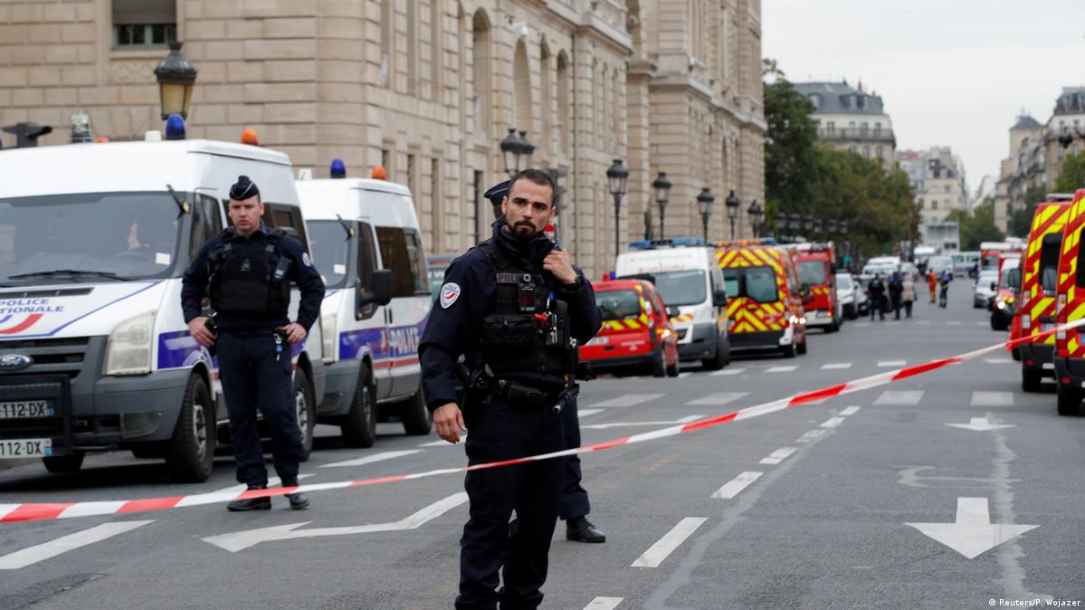 Во Франции арестованы двое подозреваемых
