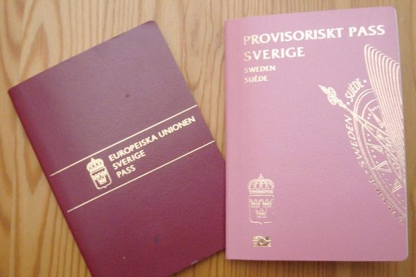 Швеция намерена повысить цены на паспорта