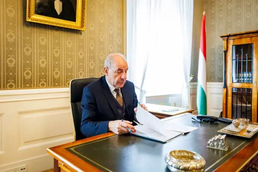 президент Венгрии Тамаш Сулек
