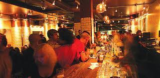 Ночная жизнь Стокгольма: семь дешевых пабов и дайв-баров, которые стоит посетить
