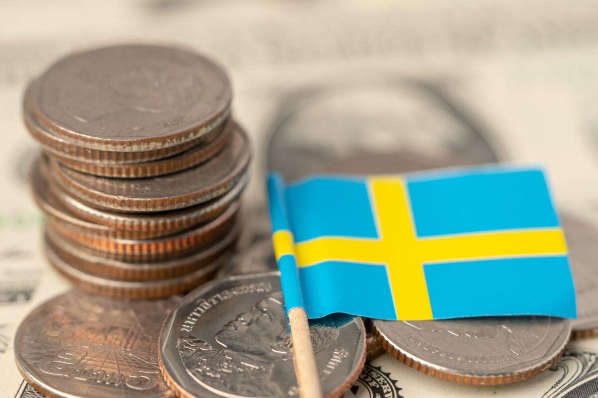 Лидеры бизнеса: пороговое значение разрешения на работу «не имеет места в шведской модели труда»