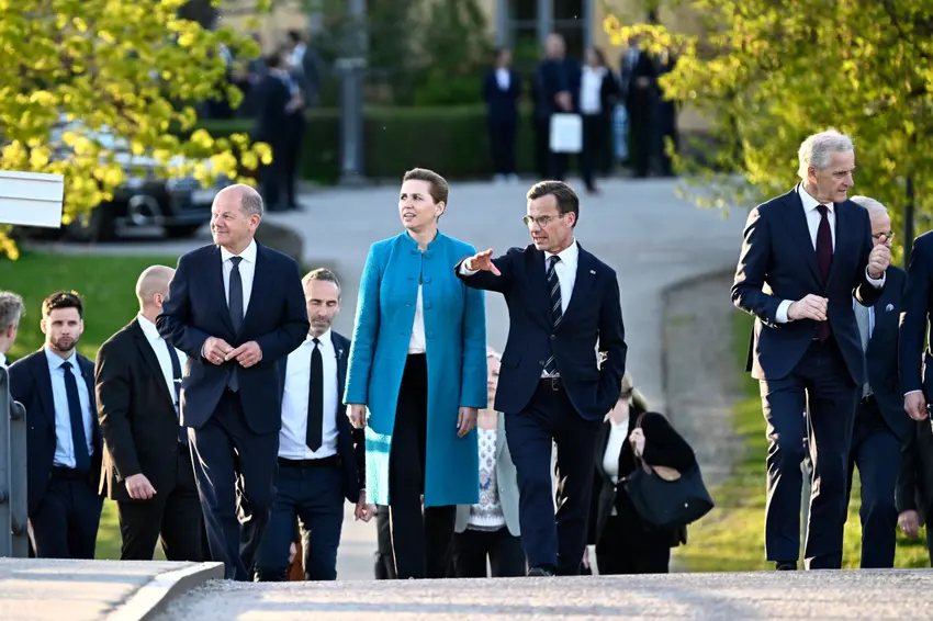 Что стоит на повестке дня визита канцлера Германии в Швецию?