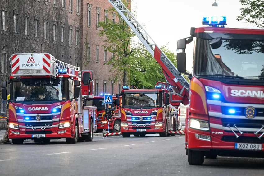 Пожарные потушили пожар на историческом винном складе Стокгольма