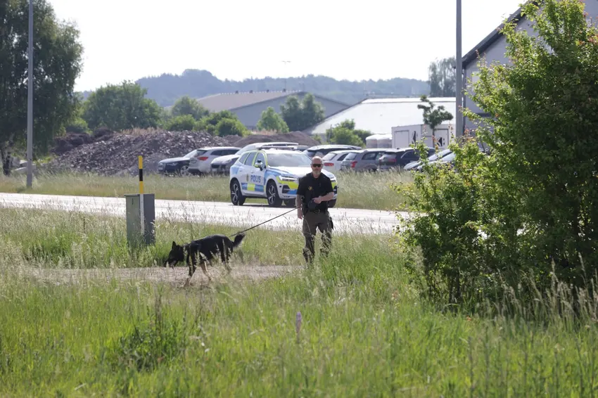 Шведская полиция вводит зону остановки и обыска в Норчепинге
