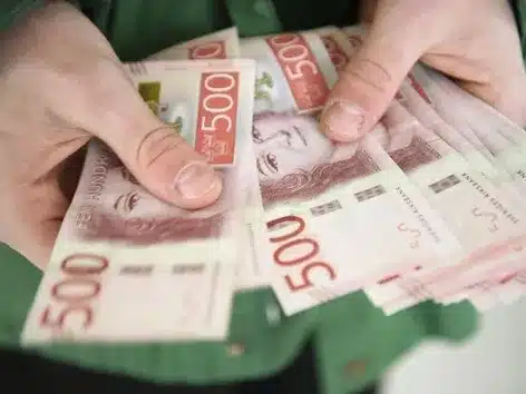 350 000 крон людям которые вернутся на родину