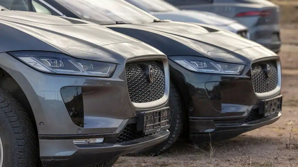 производство Jaguar