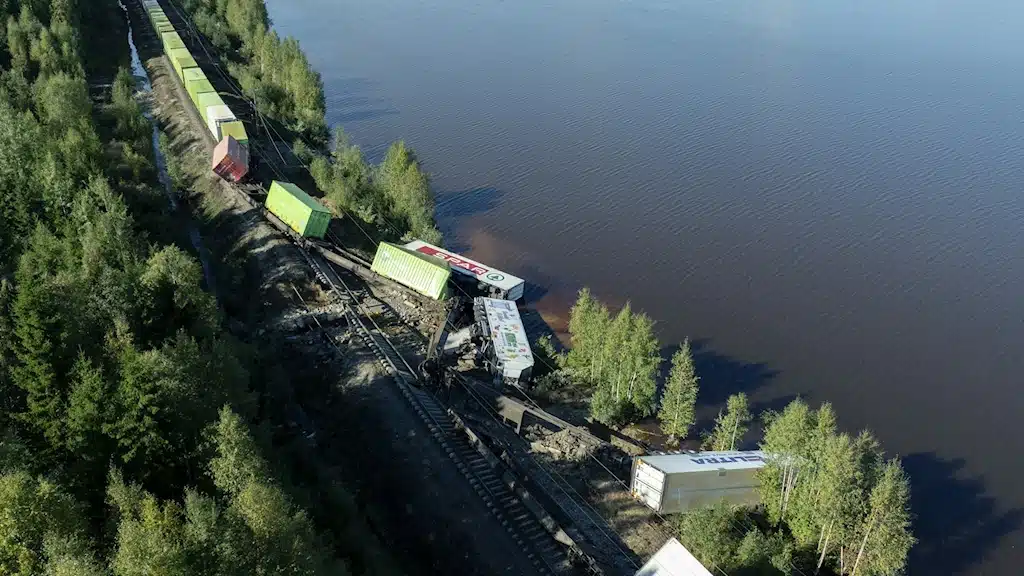движение поездов
