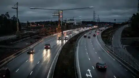 Швеции на дорогах в это Рождество