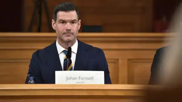 депортация подростков в Швеции депортация подростков в Швеции