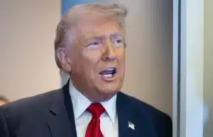 Цена на нефть резко упала после последних заявлений президента США Donald Trump Цена на нефть