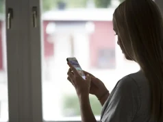 ЕС запускает приложение для проверки возраста в интернете