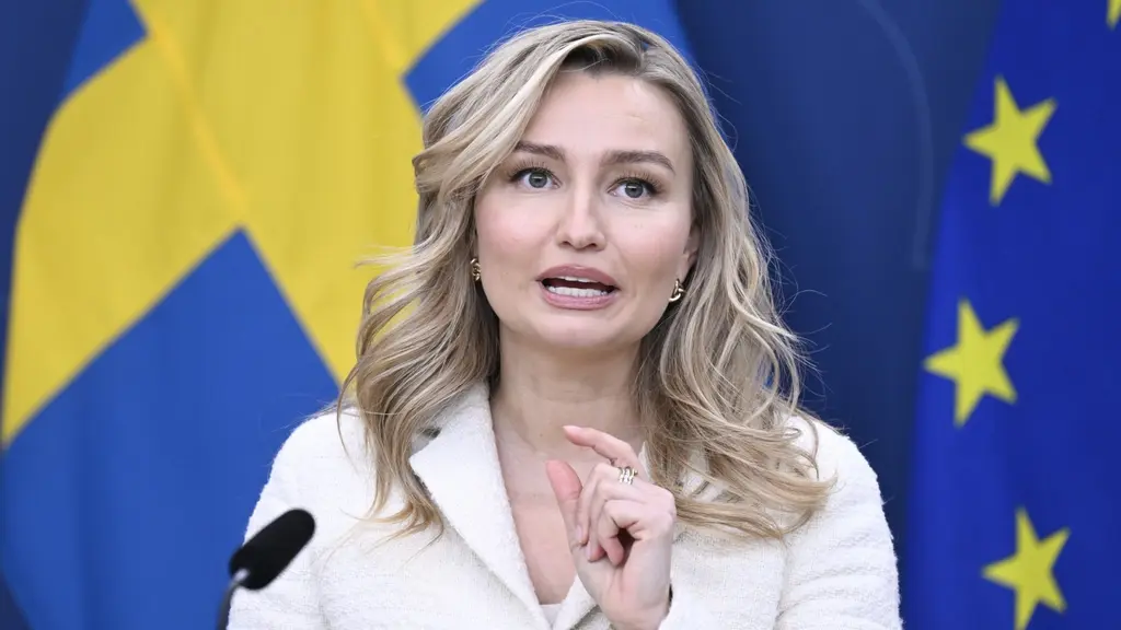 нехватке авиационного топлива в Европе
