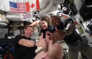 Orion облетел Луну — 40 минут без связи Orion облетел Луну