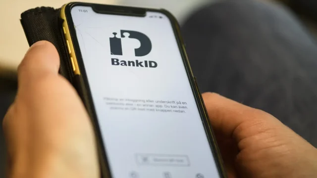 экстрадирован из США в Швецию экстрадирован из США в Швецию