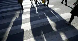 В Швеции нисходящая траектория прироста населения рождаемость Швеции