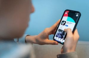 Греция запрещает социальные сети для детей запрет на социальные сети для детей