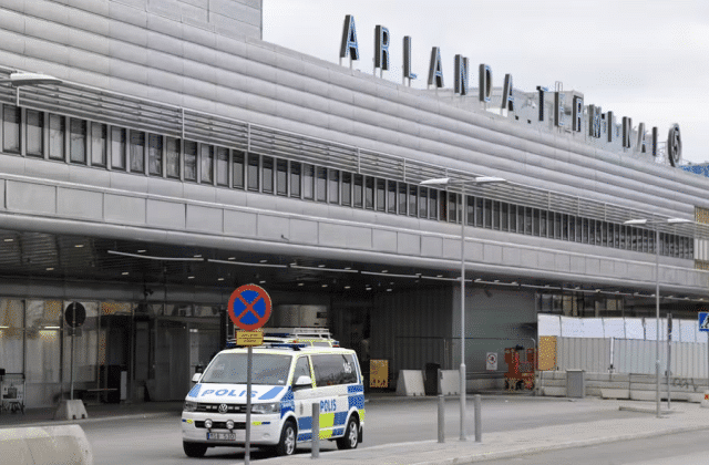 Инцидент в Арланде — SAS Инцидент в Арланде — SAS