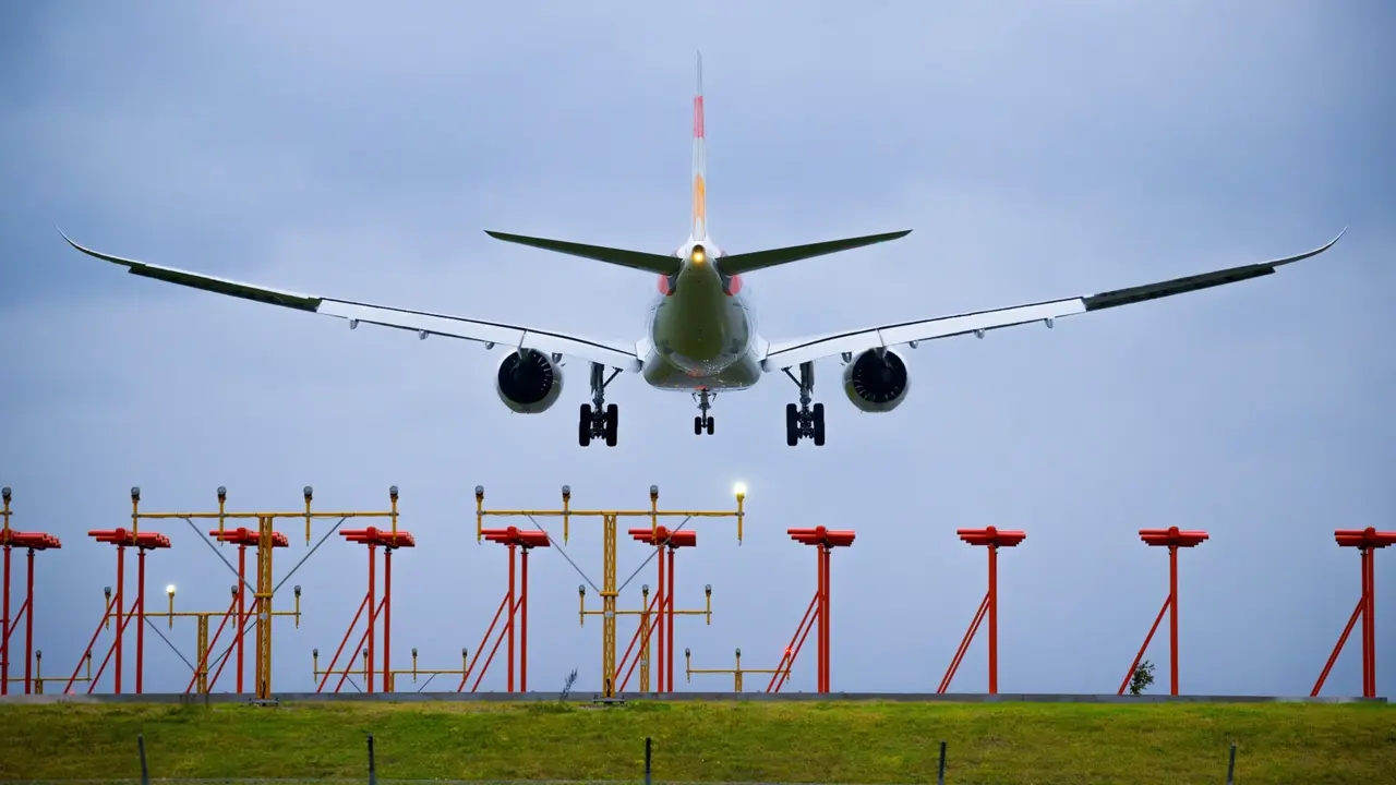 в аэропорту Stockholm Arlanda Airport