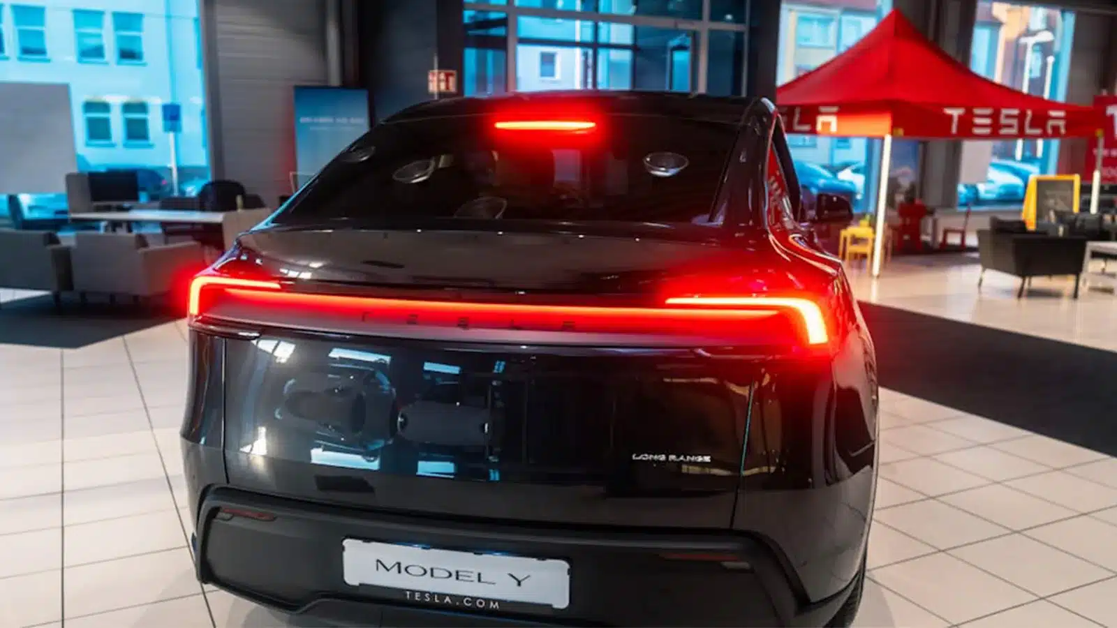 Tesla открыла скрытую функцию